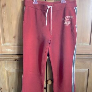 Y2K Abercrombie & Fitch red cotton sweatpants with logo